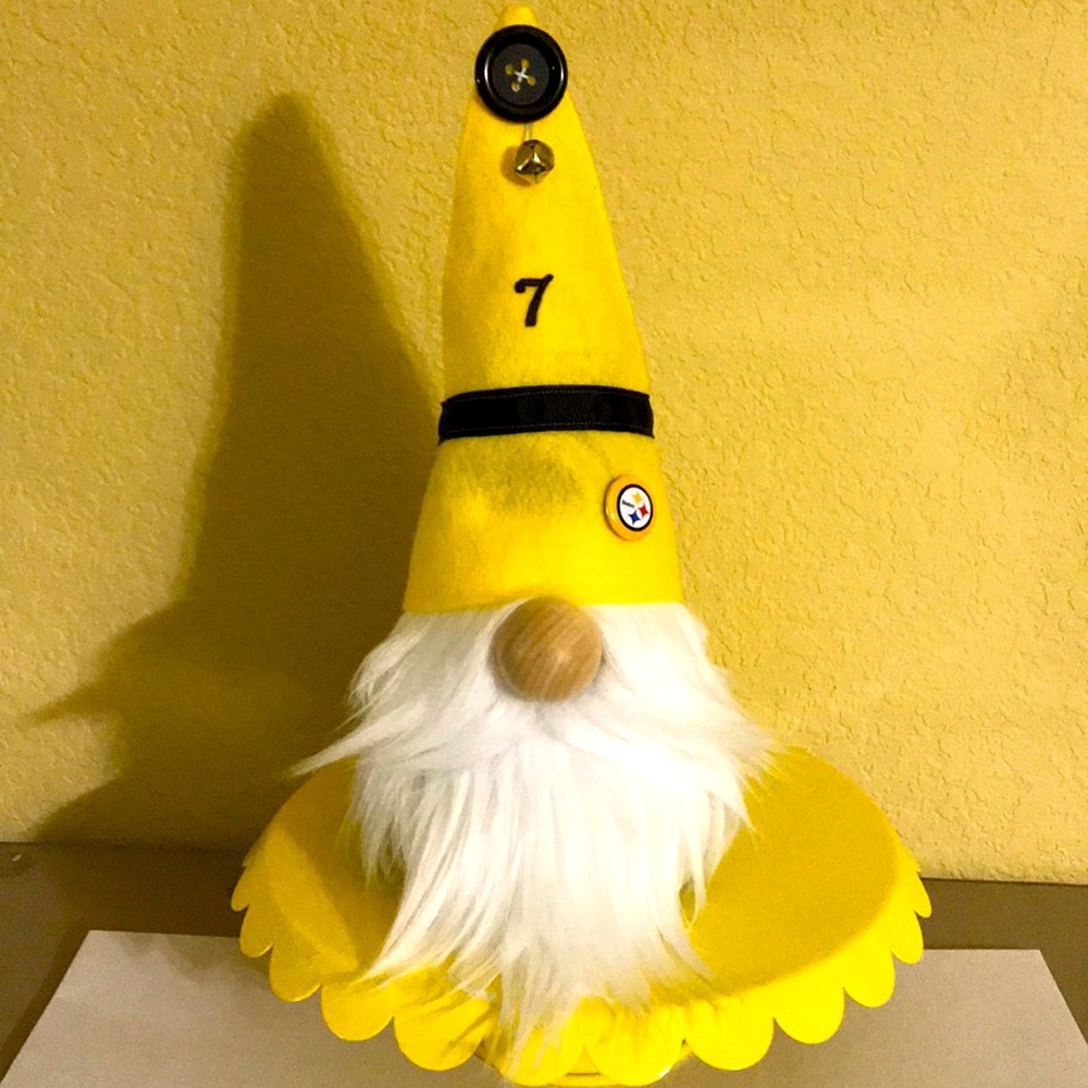 Gnome Steelers Theme